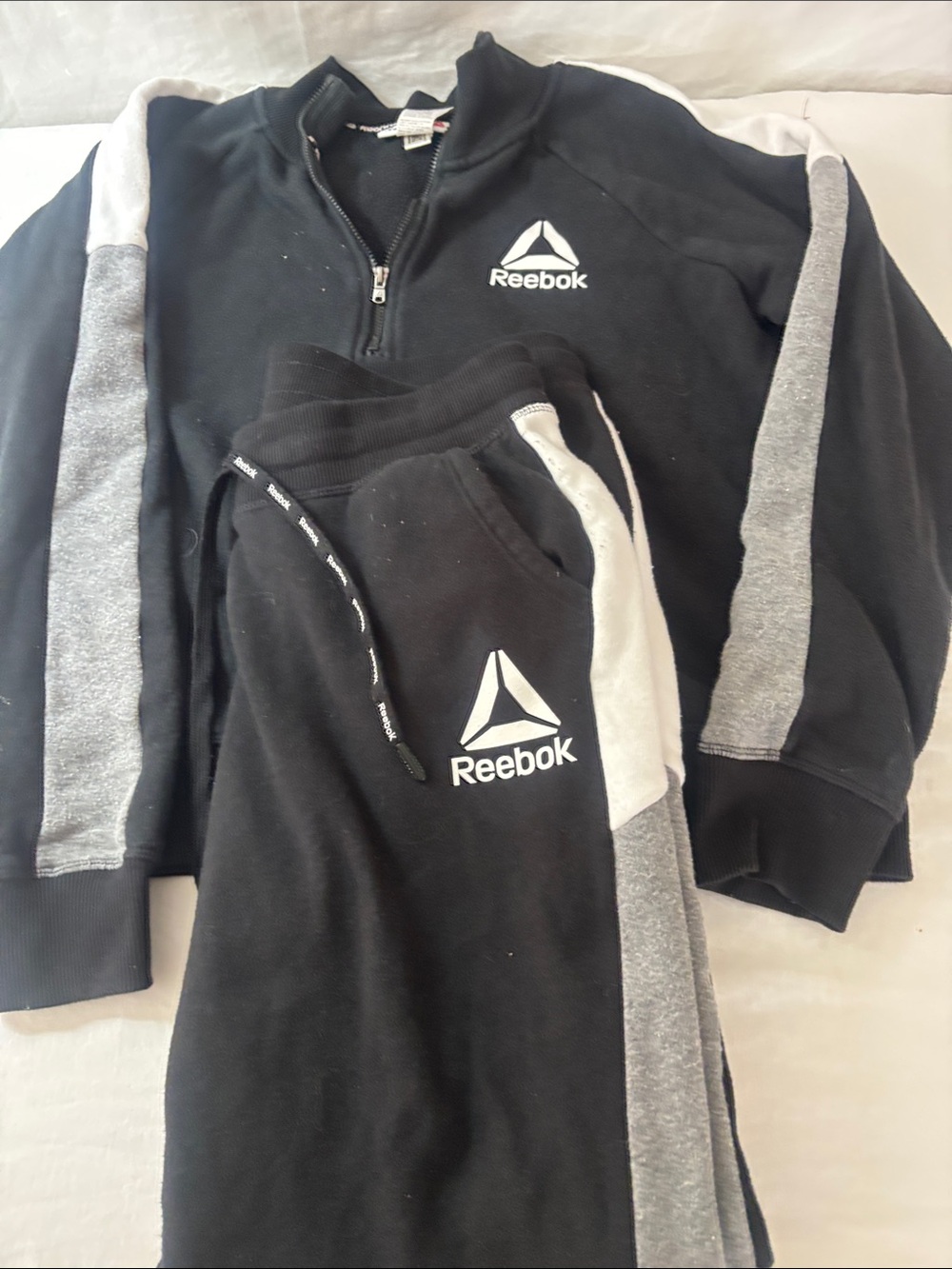 Reebok Womens Black Quarter-Zip Pullover with White Logo Pants as well. - Picture 9 of 10